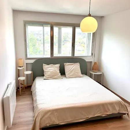 Lägenhet 108 - Joli T2 Avec Balcon Proche